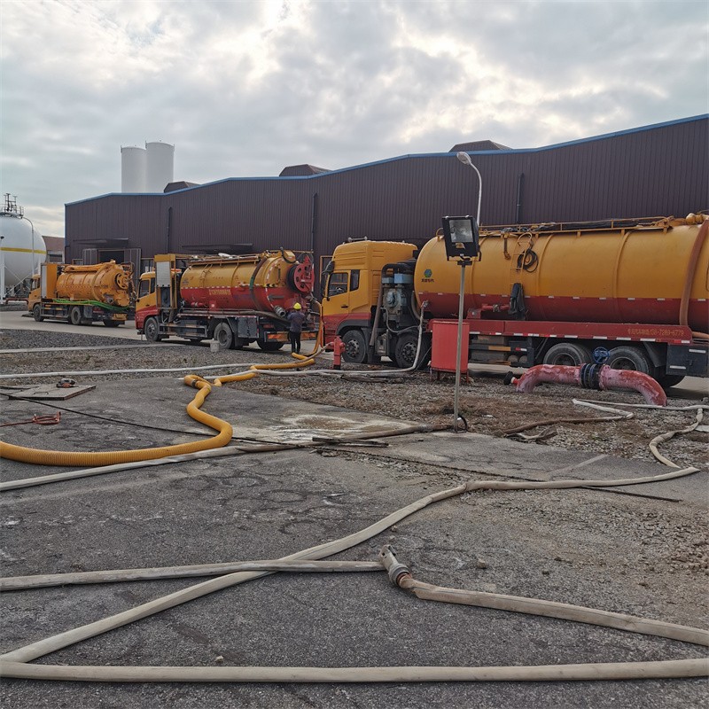 平遥污水池清理